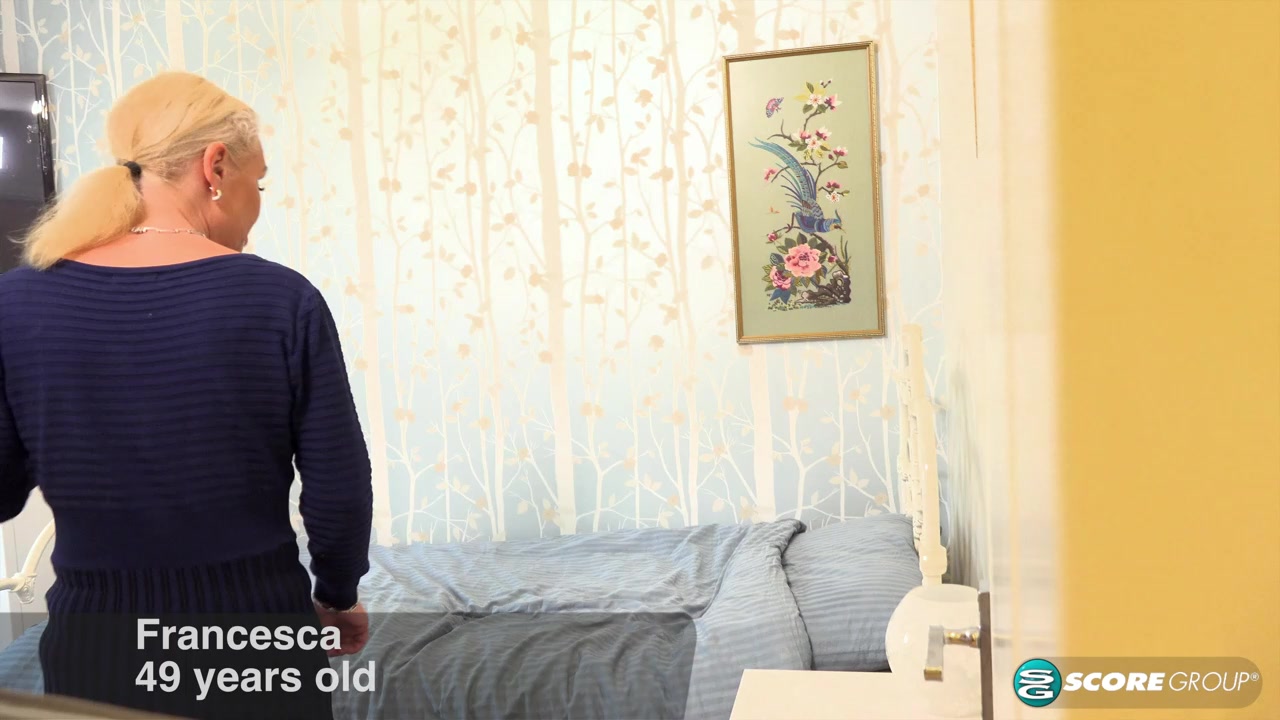 Surprise! Your landlady wants to fuck you! - 40SomethingMag