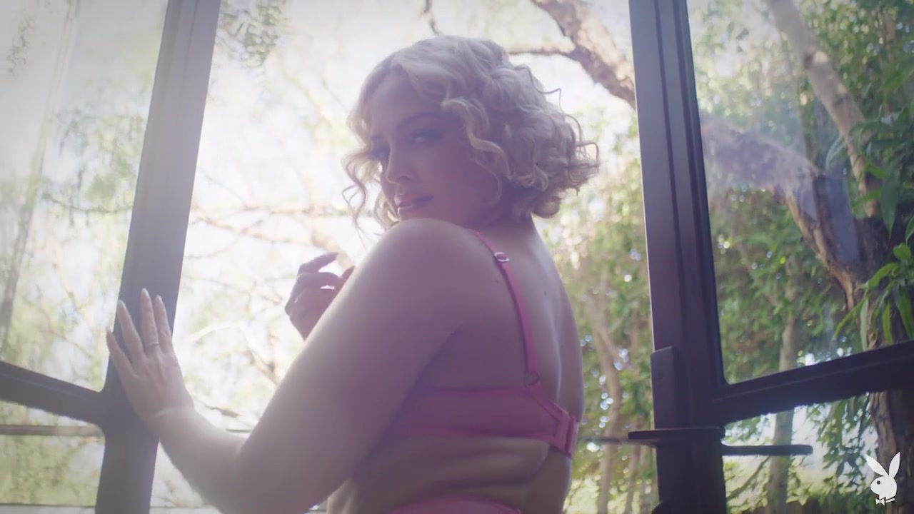Alexis Texas in Natural Needs - PlayboyPlus