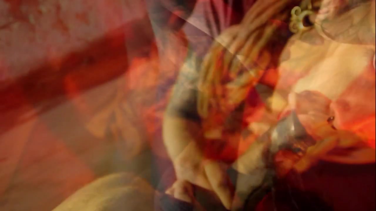 In Between Linez (2018)