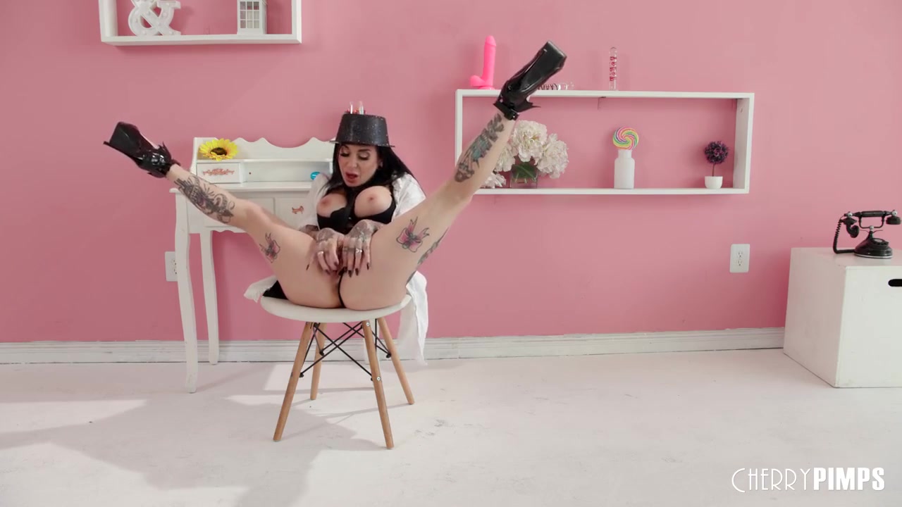 Tattooed Big Tits Alt Milf Strips And Masturbates With Her Toy - Joanna Angel