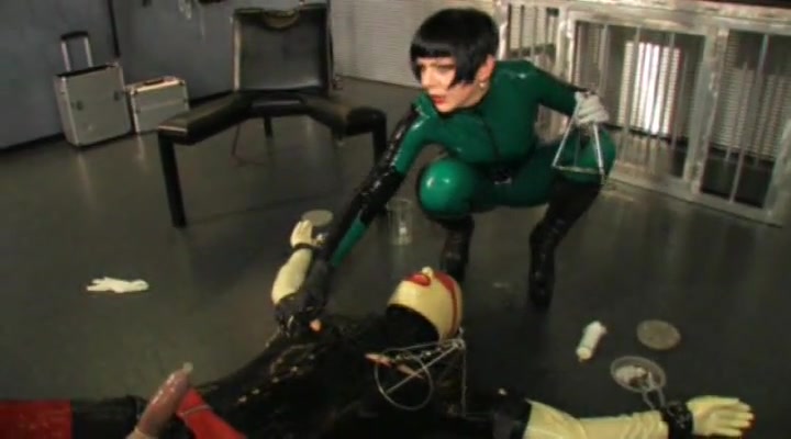 Madame Zoe - Lesson For Her Rubberslut