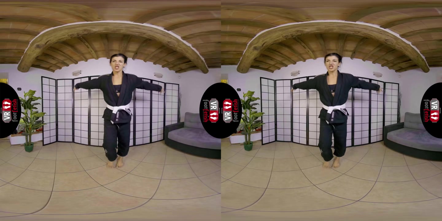 Karate Master Bianca Blance Uses Her Sexy Feet And Wrinkled Soles - VRFootFetish