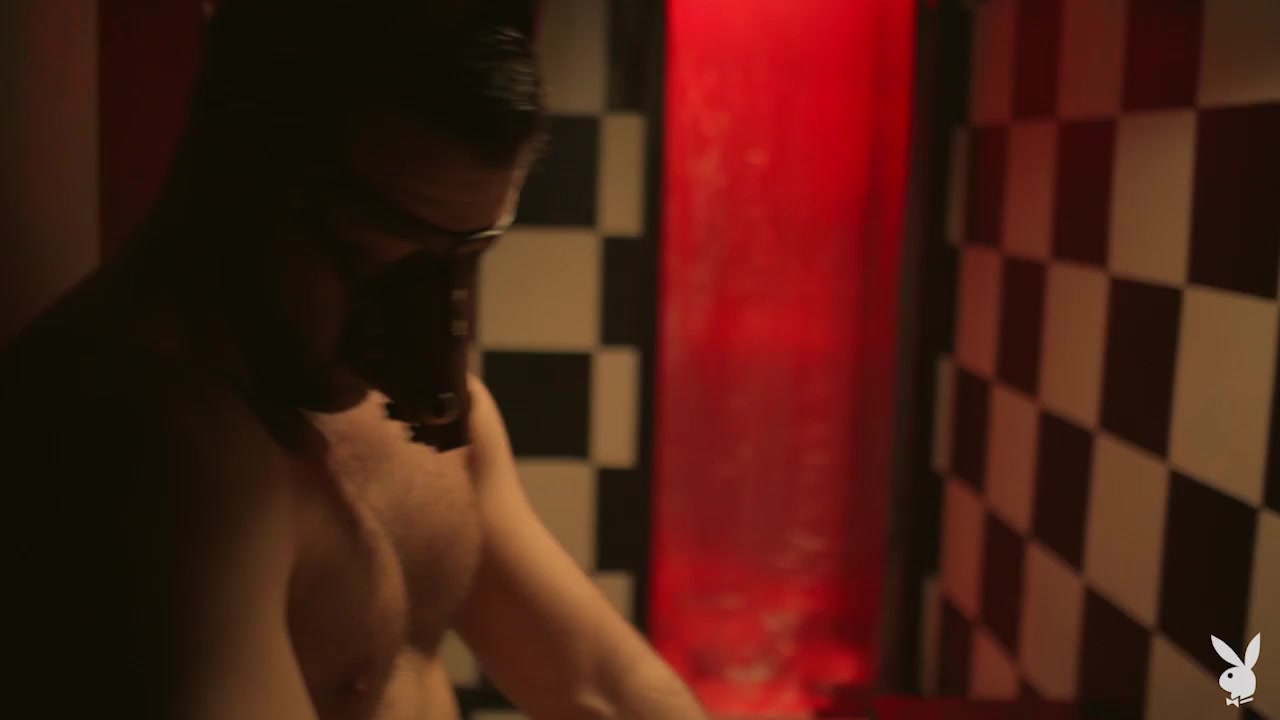 The Warm Up - PlayboyTV