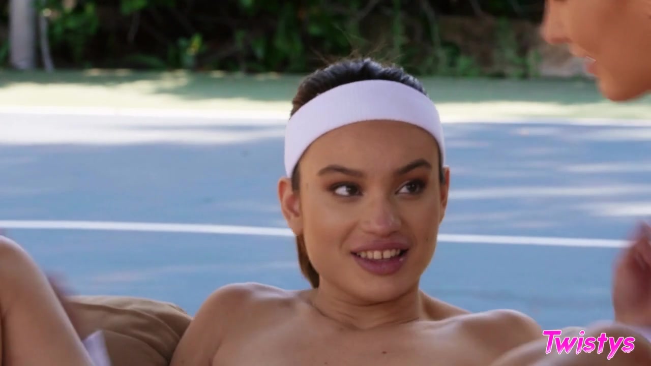 Paige Owens & Liv Wild in Love/Love - TwistysNetwork