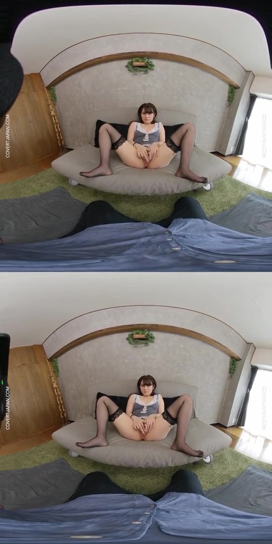 Dorky Asian Girlfriend Yui Tries a Sexy Look - SexLikeReal