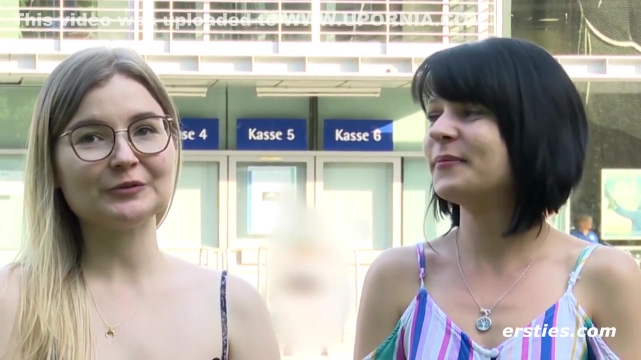 Heibes Treffen In Berlin Zwischen Emily Und Marie