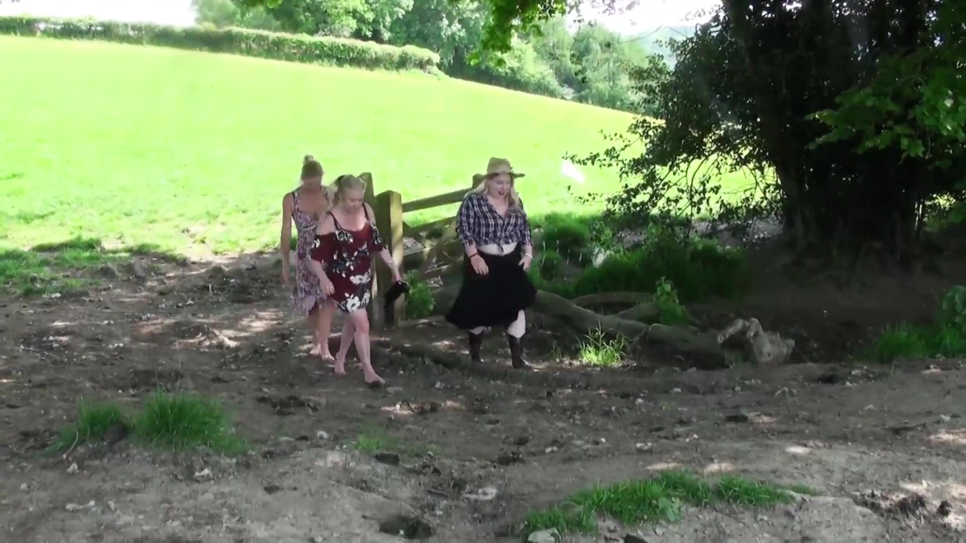 Farmer Selena's Toll Pt1 - TacAmateurs
