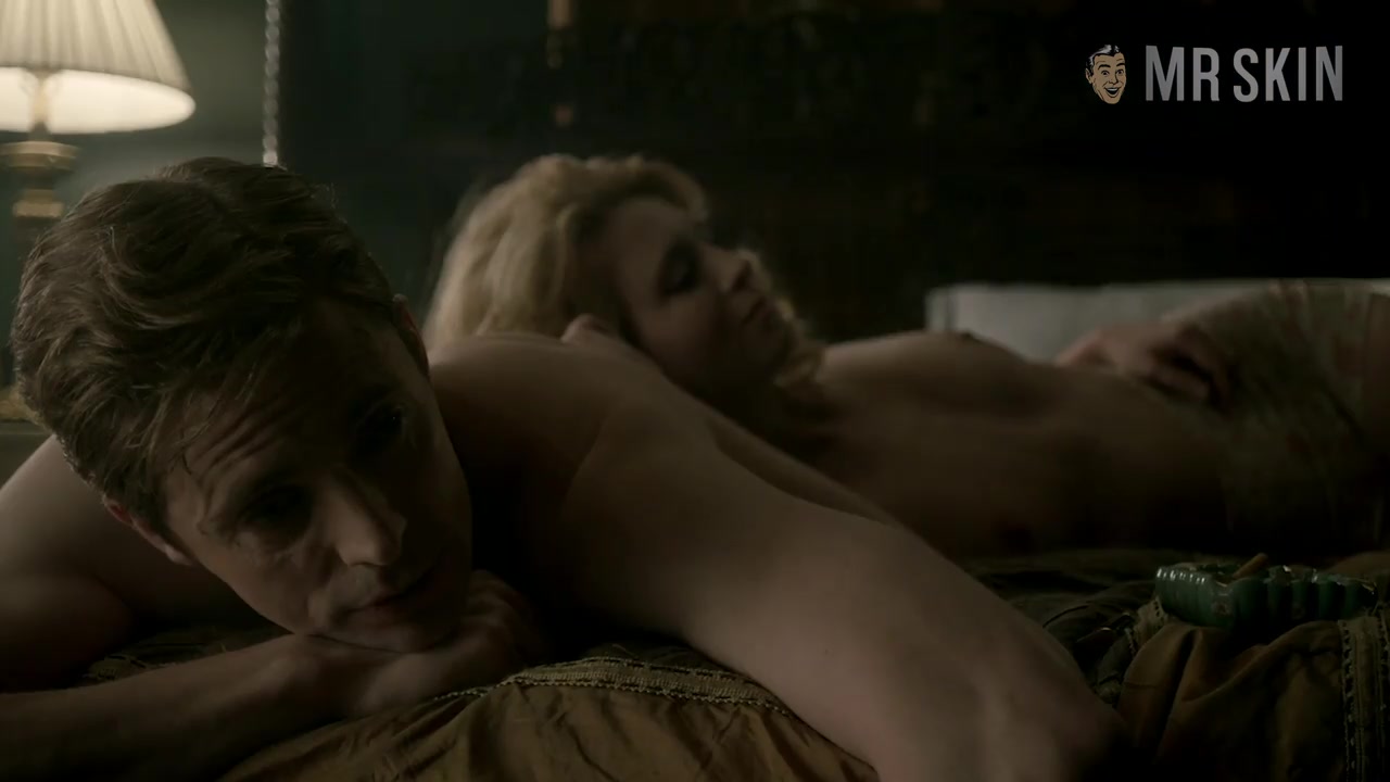 Bust A Grindlewad To Full Frontal Katherine Waterston - Mr.Skin