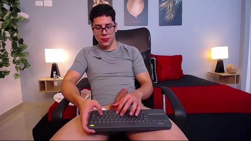 Big Dick Straight Guy