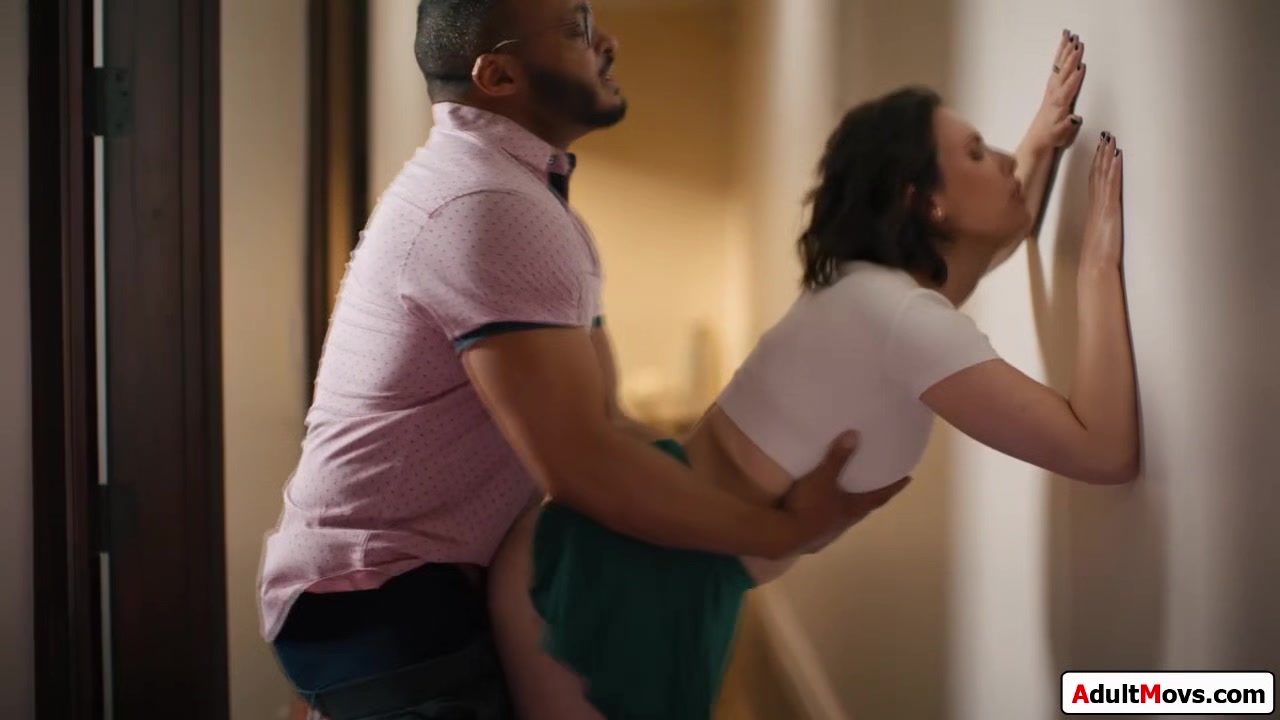 This party fucking sucks so why dont you all anal and dp me?