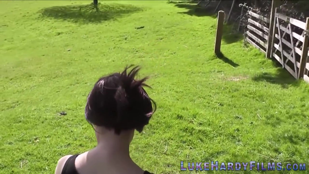 British slut gets outdoor fucked