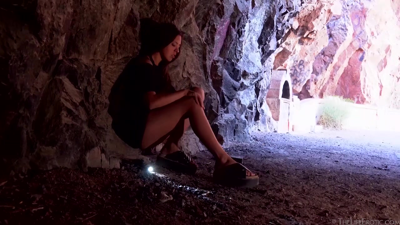 Light in the Tunnel 2 02 Natalia - TheLifeErotic