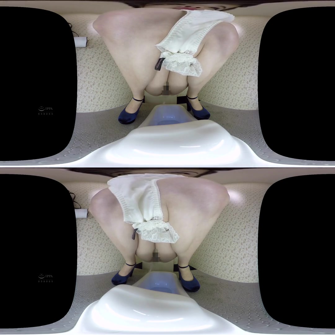 Kinky Drinking & Feeling VR - Japanese Pissing Compilation
