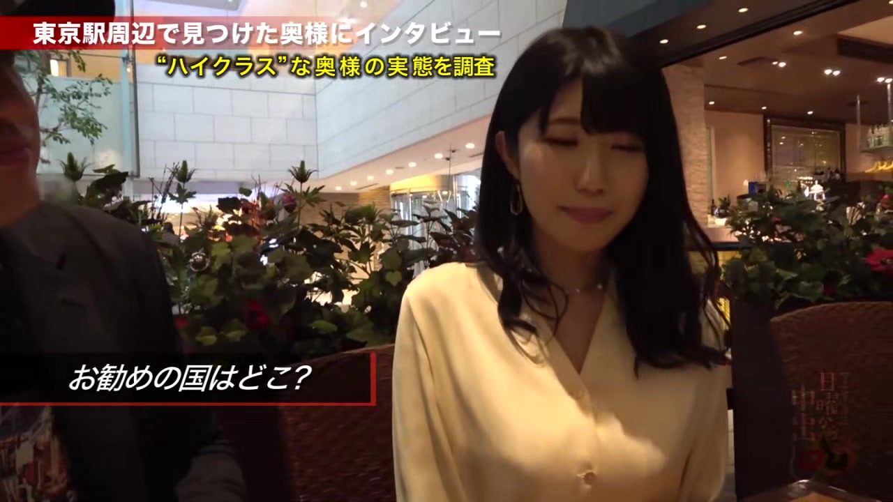 0010635_乳寄せ正常位 ずらしハメ 膣内射精などが含まれている