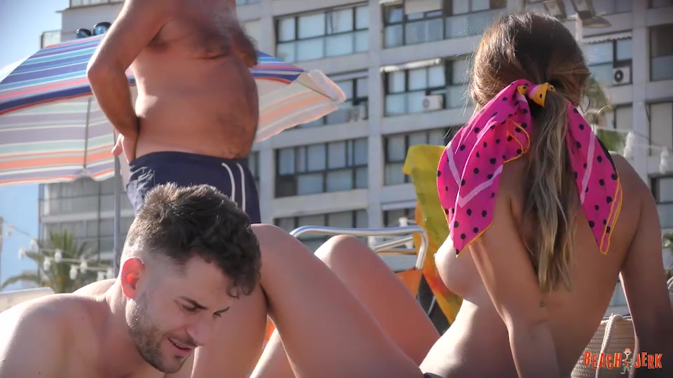 Pink polka - BeachJerk