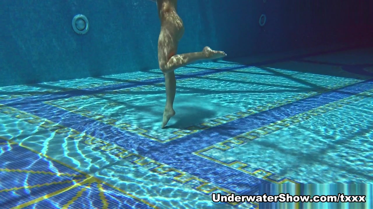 Nicole Pearl Video - UnderwaterShow