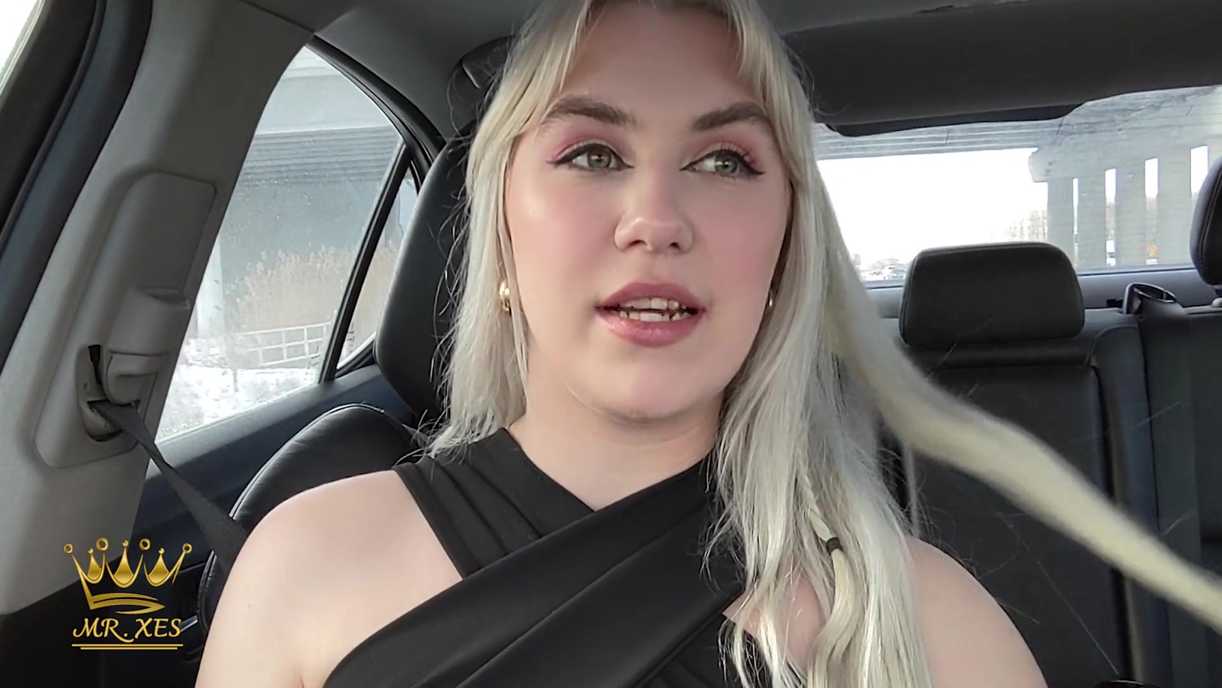 Behind The : Maisey Monroe Post Shoot Road Head