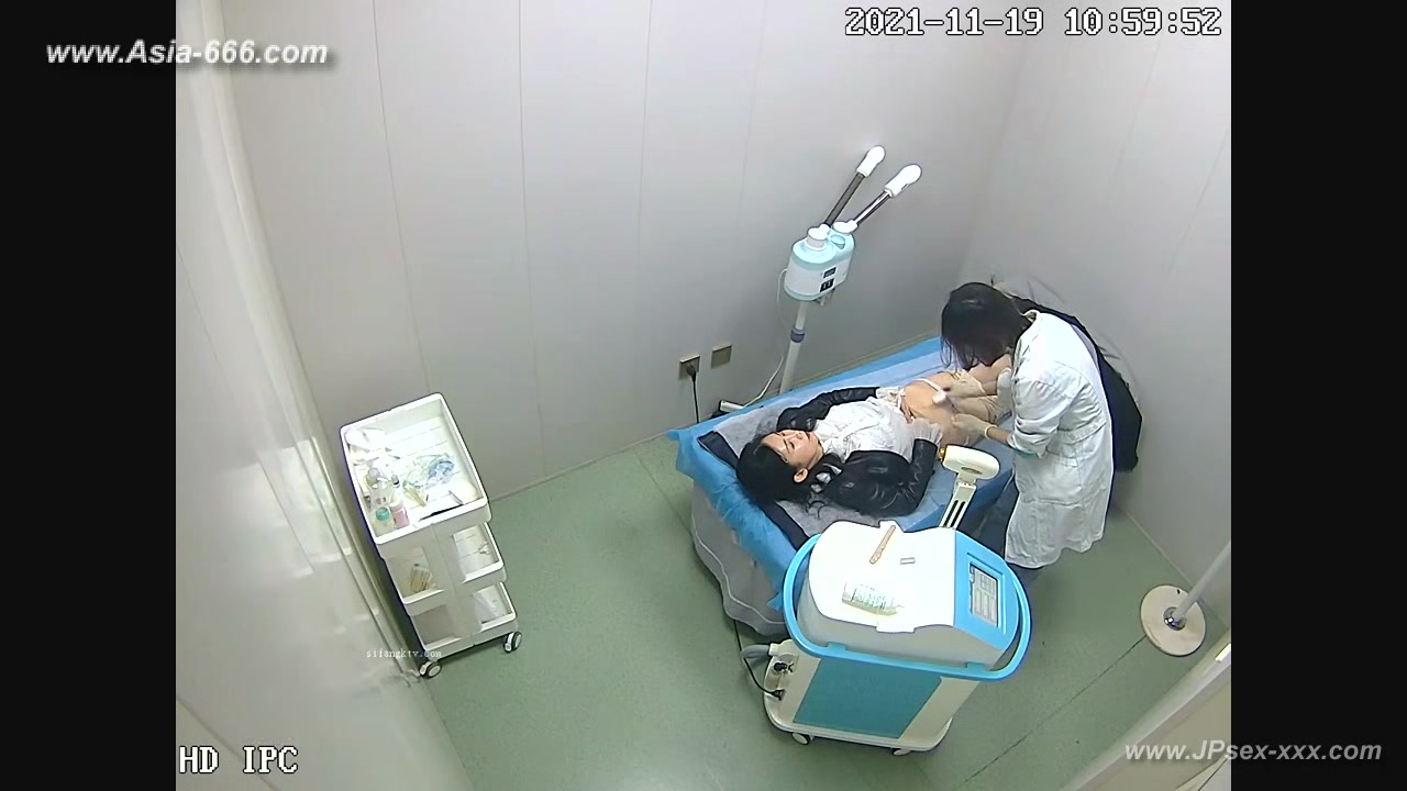 Peeping Hospital patient.21