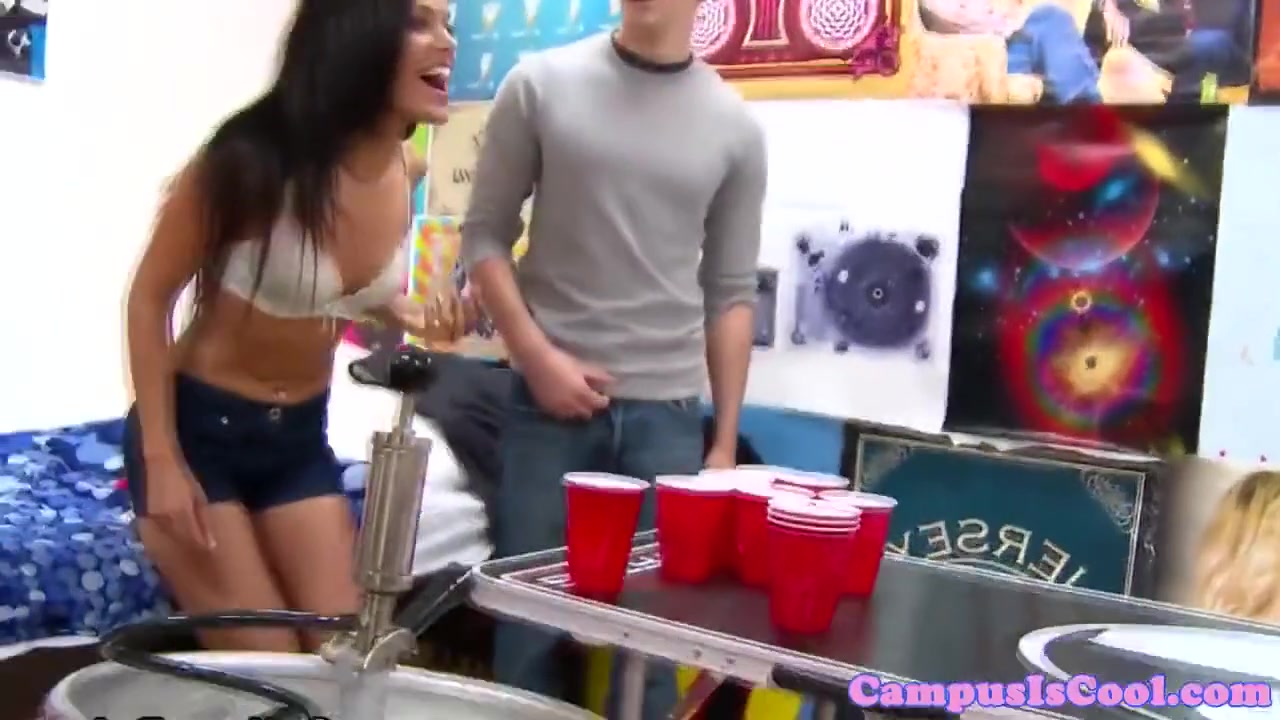 Sorority teens 18+ Sucking Coed students 18+ In Dorm
