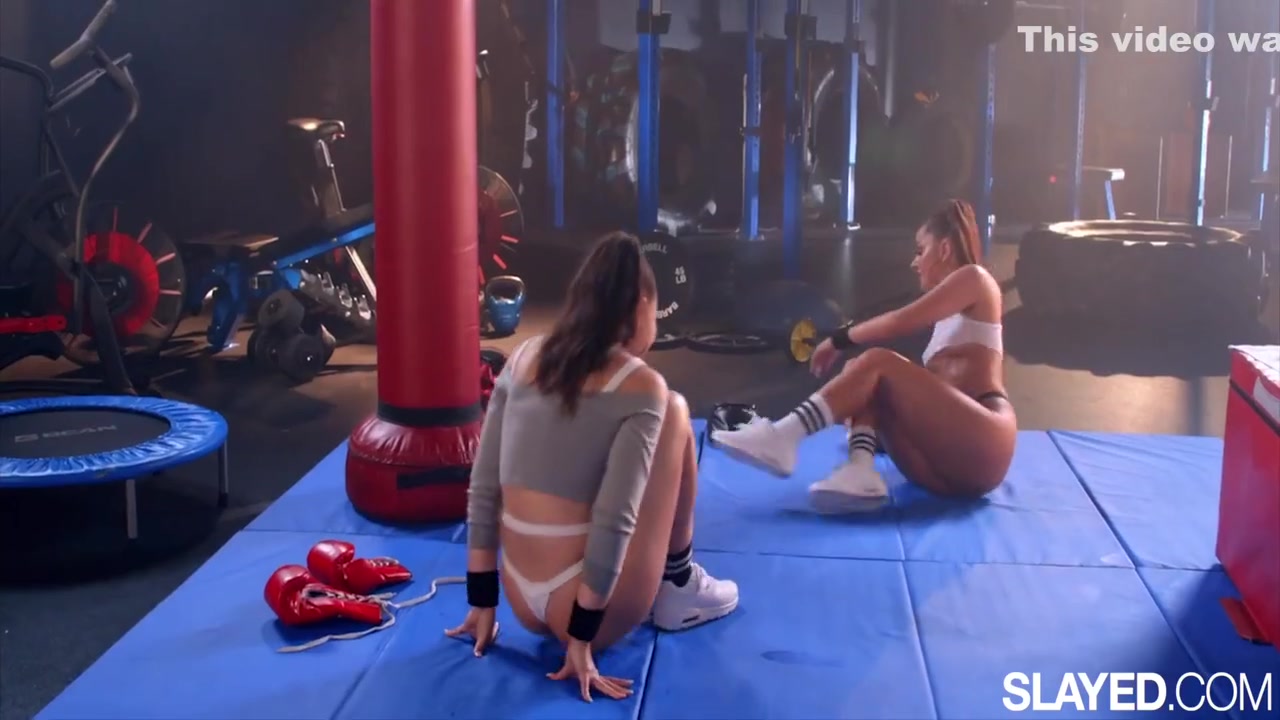 Gorgeous Vanna Seduces Her Cute Bff Liz At The Gym 12 Min With Liz Jordan