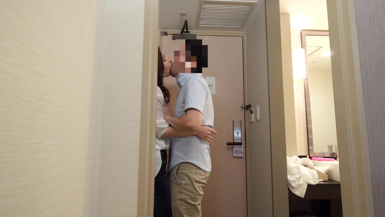 0009199_奥さん パイズリ 素人などが含まれている
