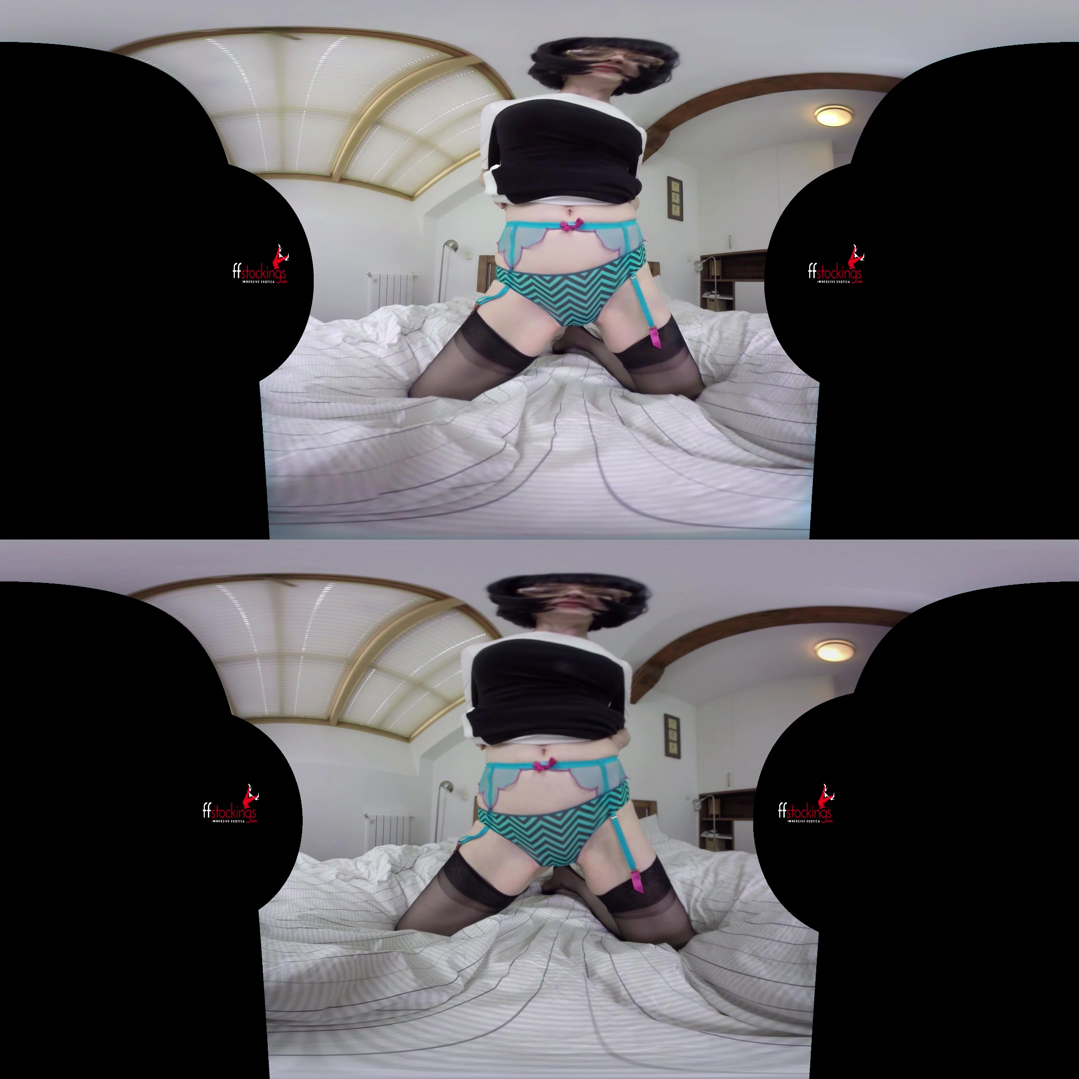 Smokin Hot Panties in Virtual Reality