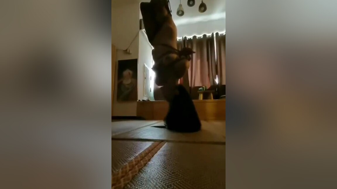 The lovely Korean girlfriend has sex with her lover.