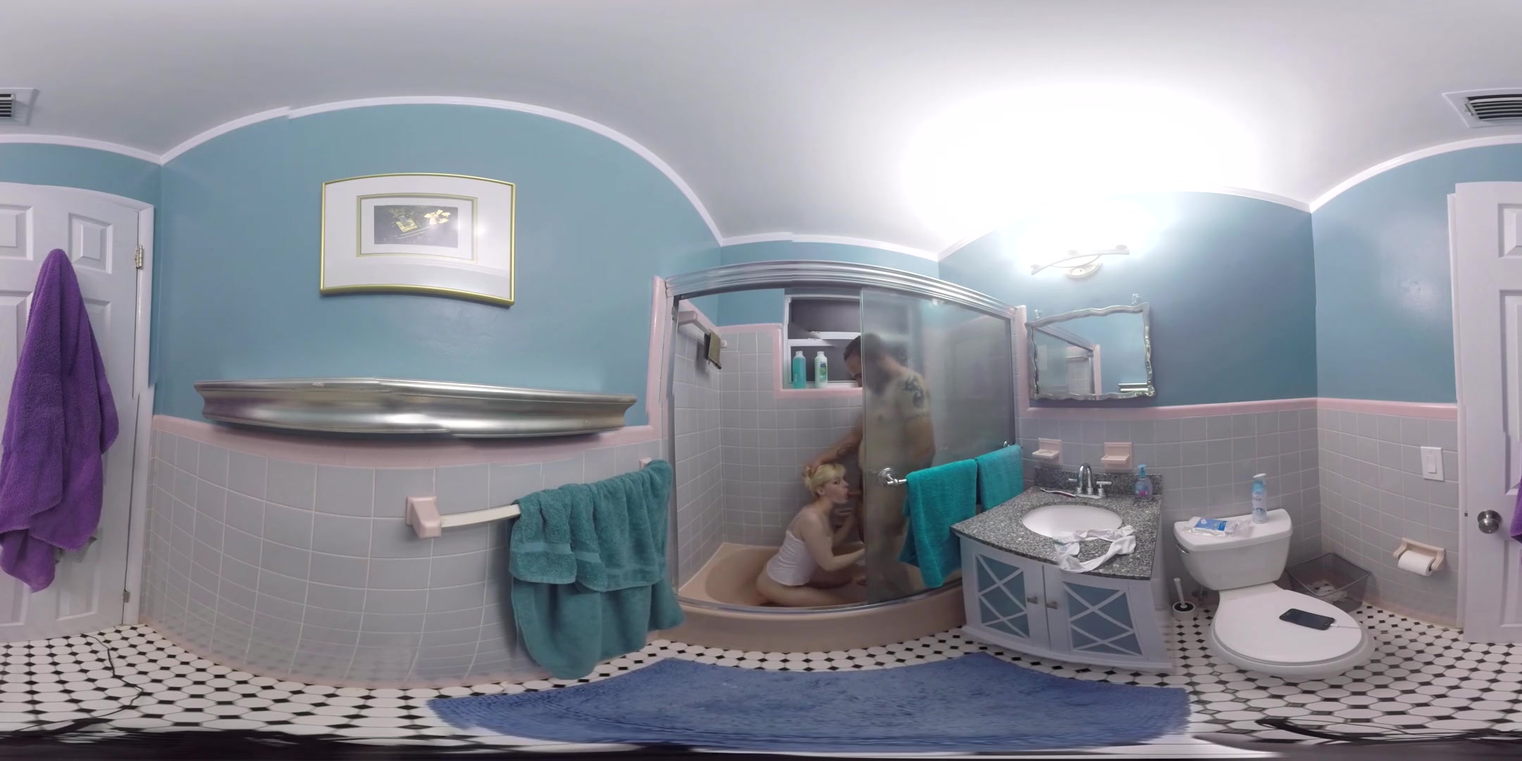 Blonde Fucks in the Shower - VirtualPorn360