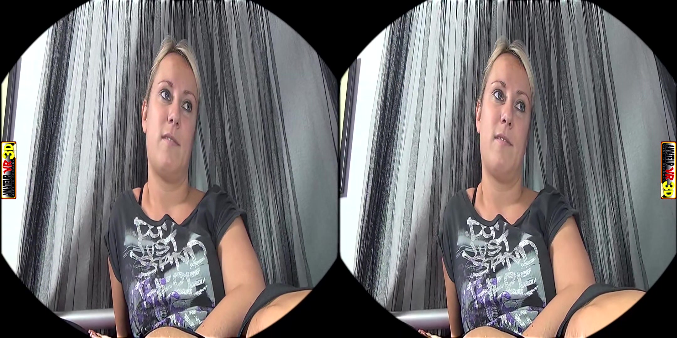 Pussyshow... Christina - Blonde Amateur Solo Model Toying Pussy