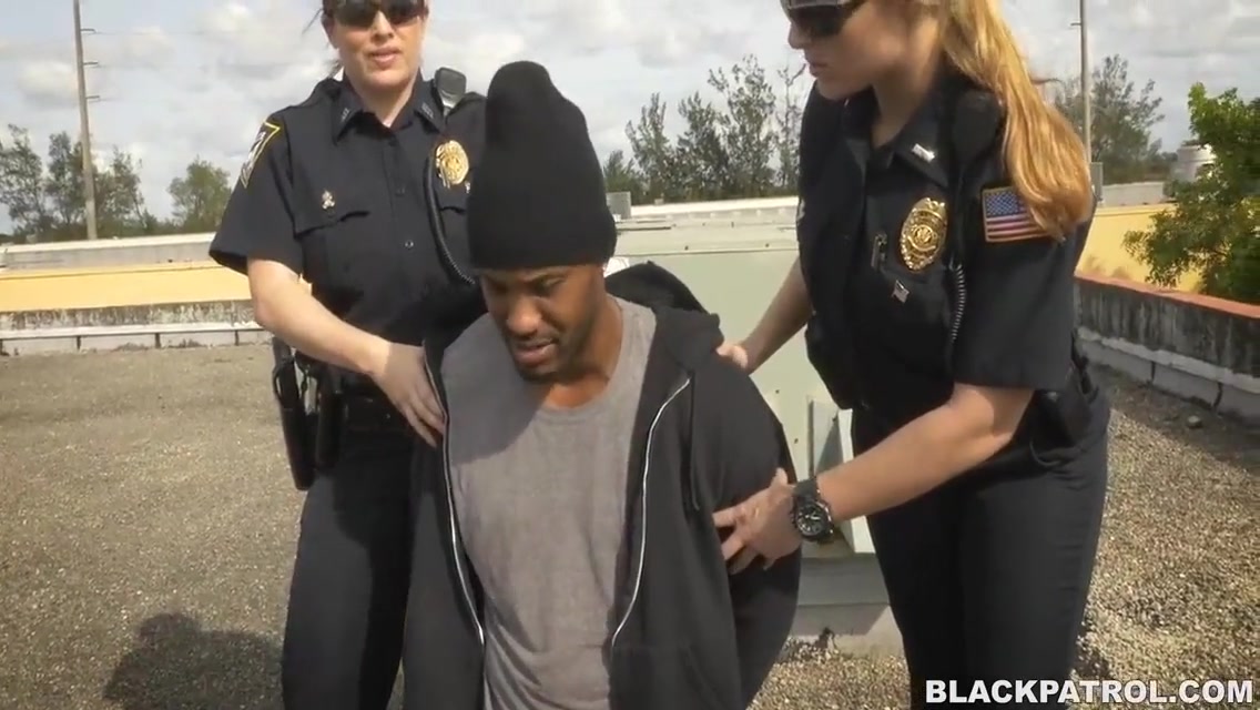 Black Suspect Caught On Rooftop 5 Min