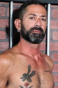 Watch Enrique Yohel videos