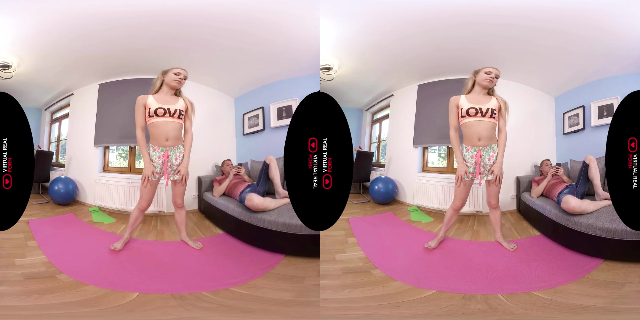 Alecia Fox in Flexibility Challenge - VirtualRealPorn