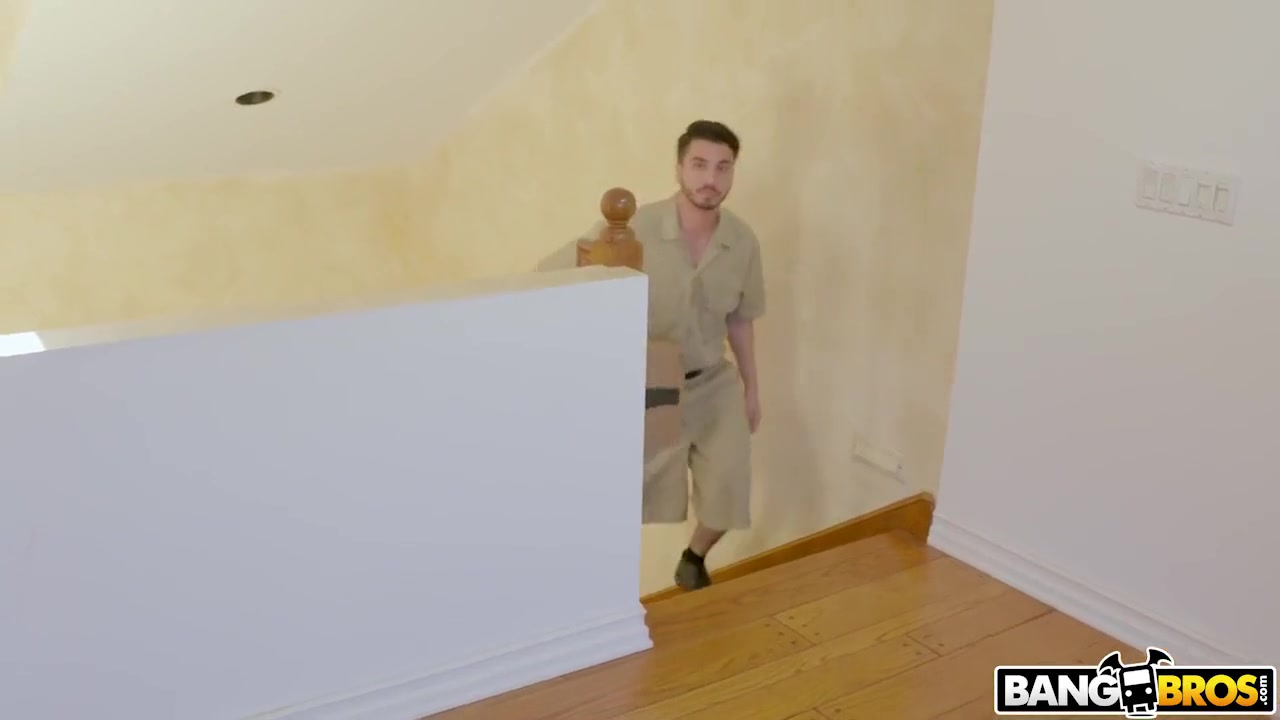 Fucks The Mailman With Anya Ivy