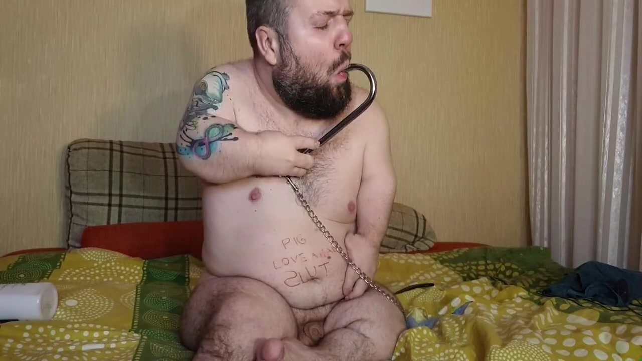 Midget Penetrates His Anal With A Steel Hook