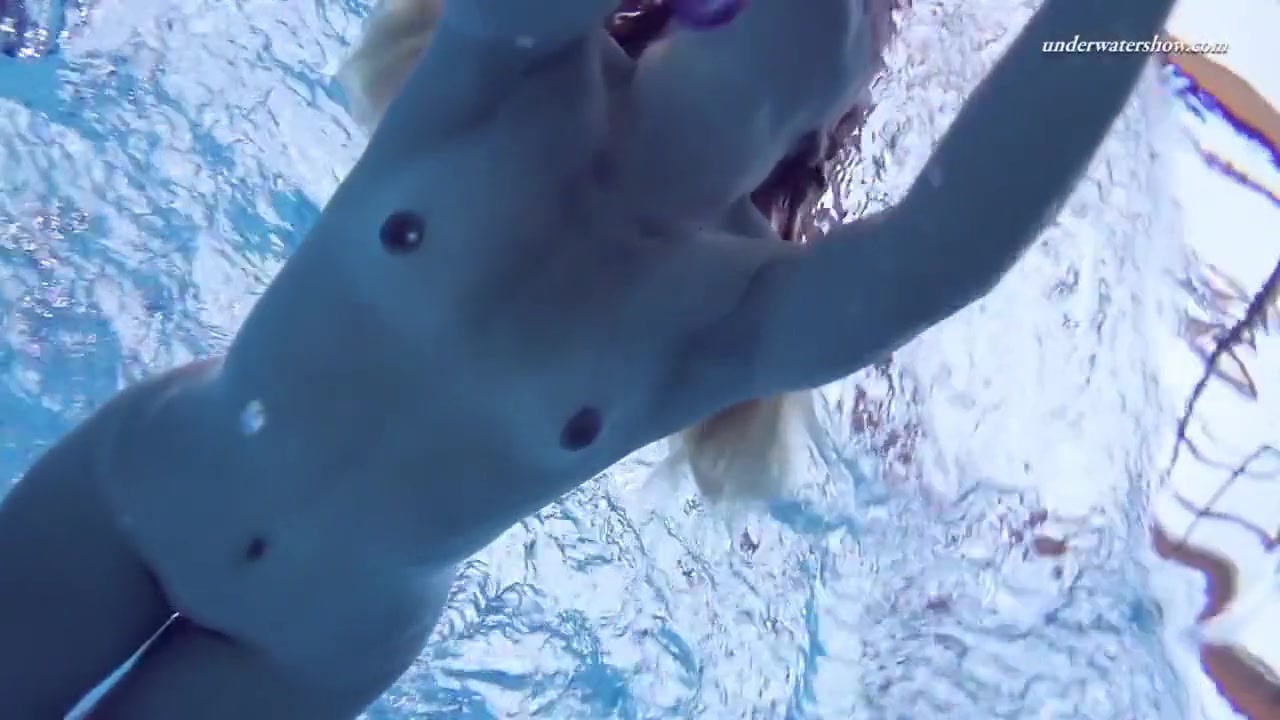 Elena Proklova In Absolute Underwater Blonde Beauty