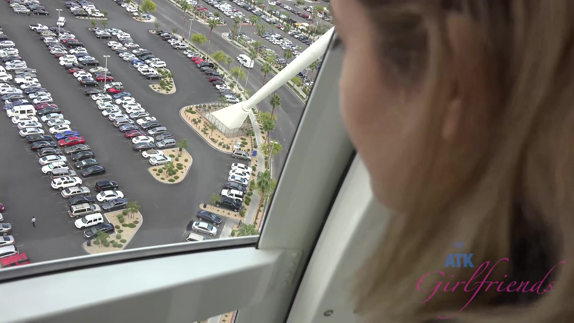 Virtual Vacation Las Vegas With Izzy Belle 1/3