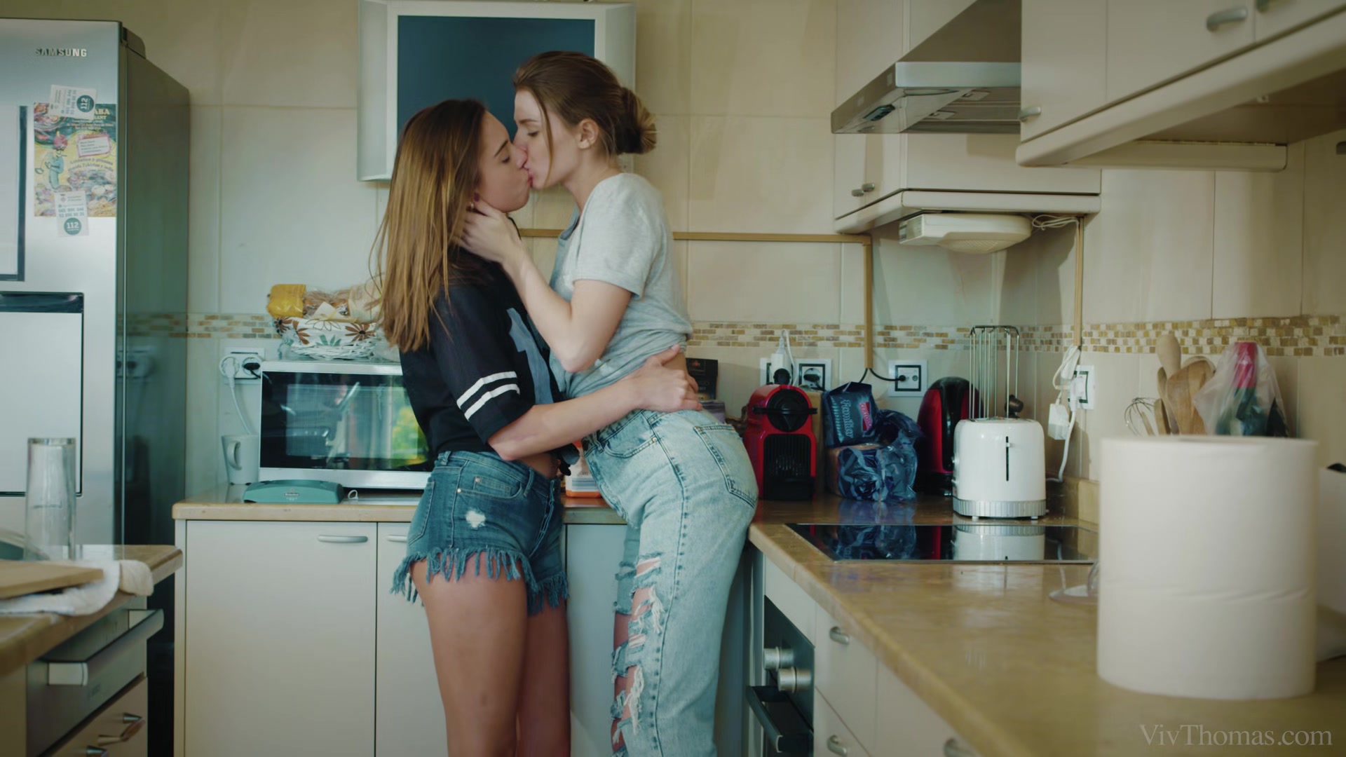 Lesbian Stories Vol 2 1 - Provocative - Kalisy & Sabrisse - VivThomas