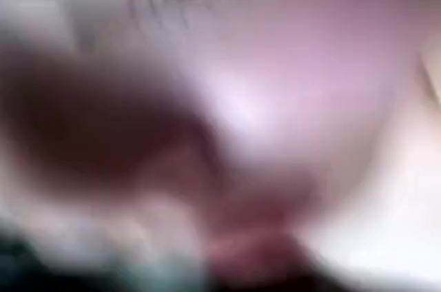 Asian girl ready to fuck on cam