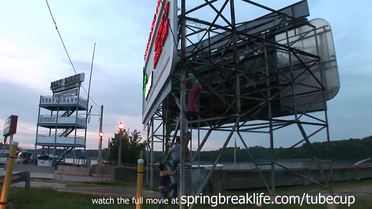 SpringBreakLife Video: Topless Bumper Boats
