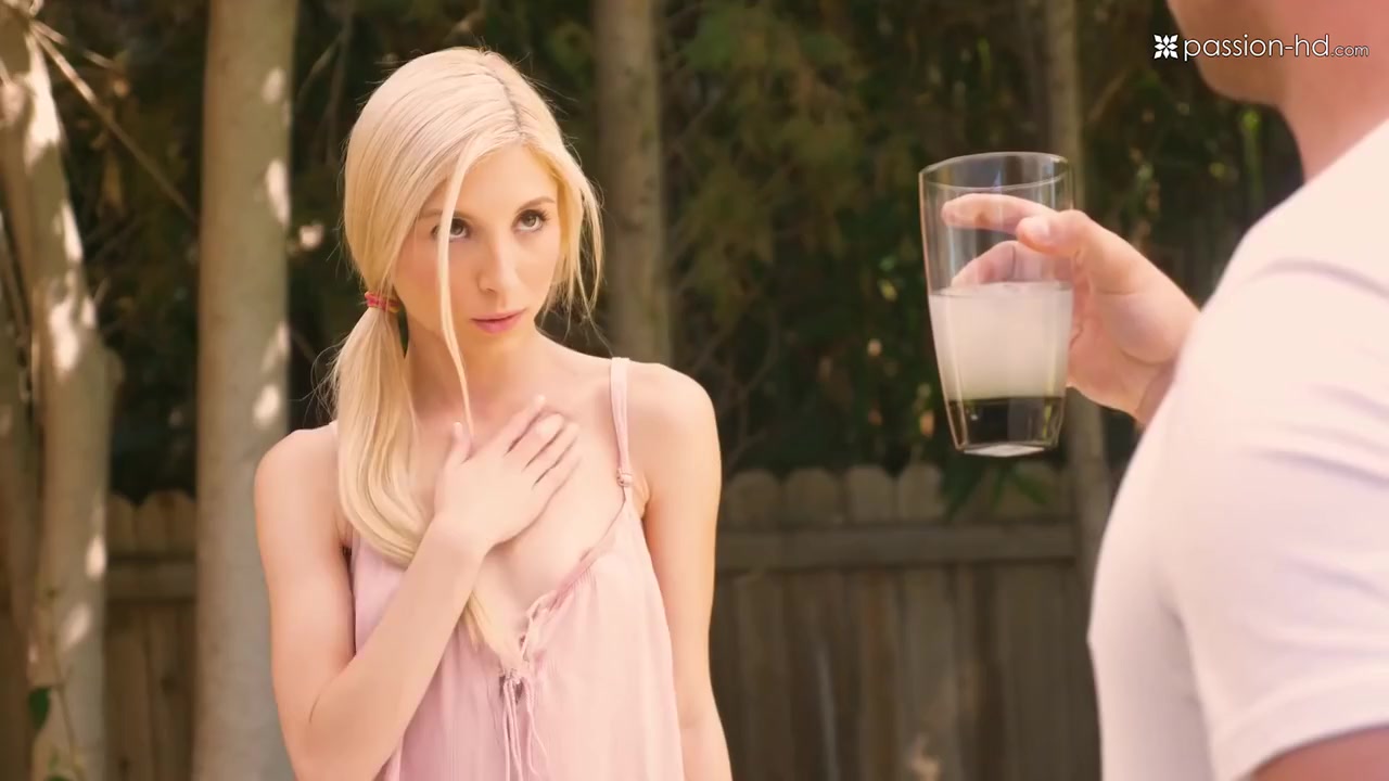 Piper Perri In Gets Fucked As She Deserves