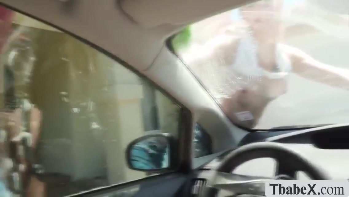 Sage Roux, Jayne Calloway And Michael Del Ray In Ts Carwasher Give Us A Free Extra Anal Service
