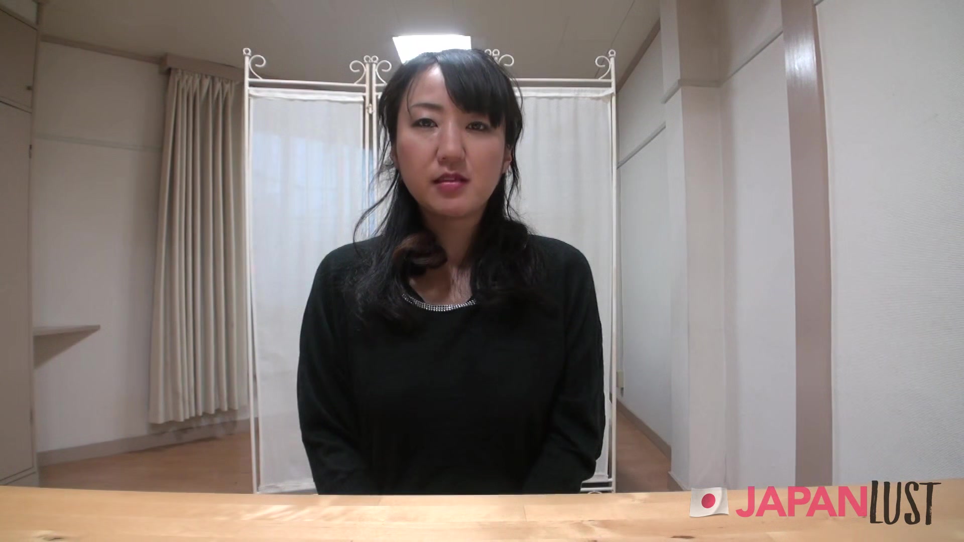 Busty Japanese Milf Gets Hairy Pussy Licked Before Creampie
