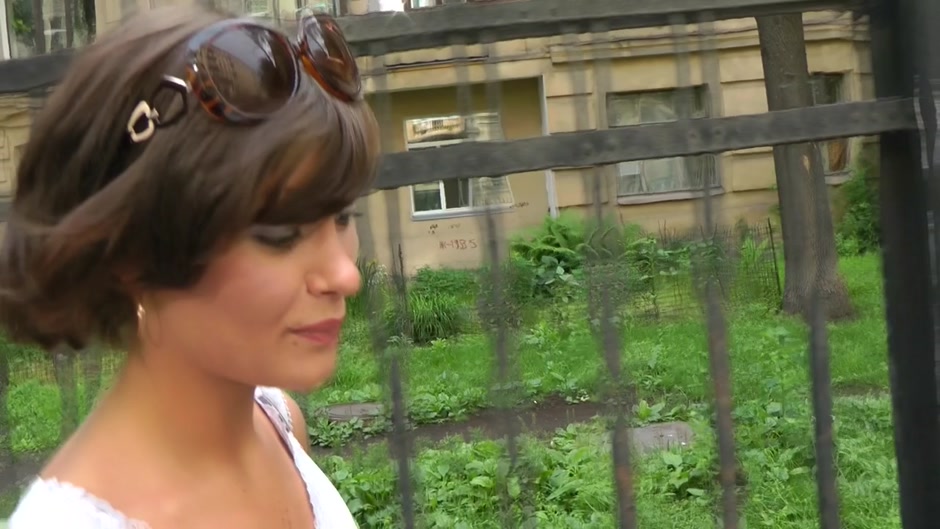 Slut fucks in a public park while in stockings