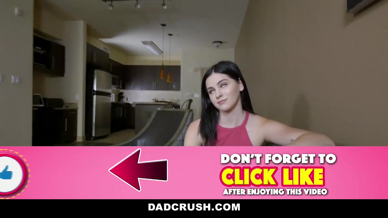 Violet Rain in Its Called A Blowjob - DadCrush