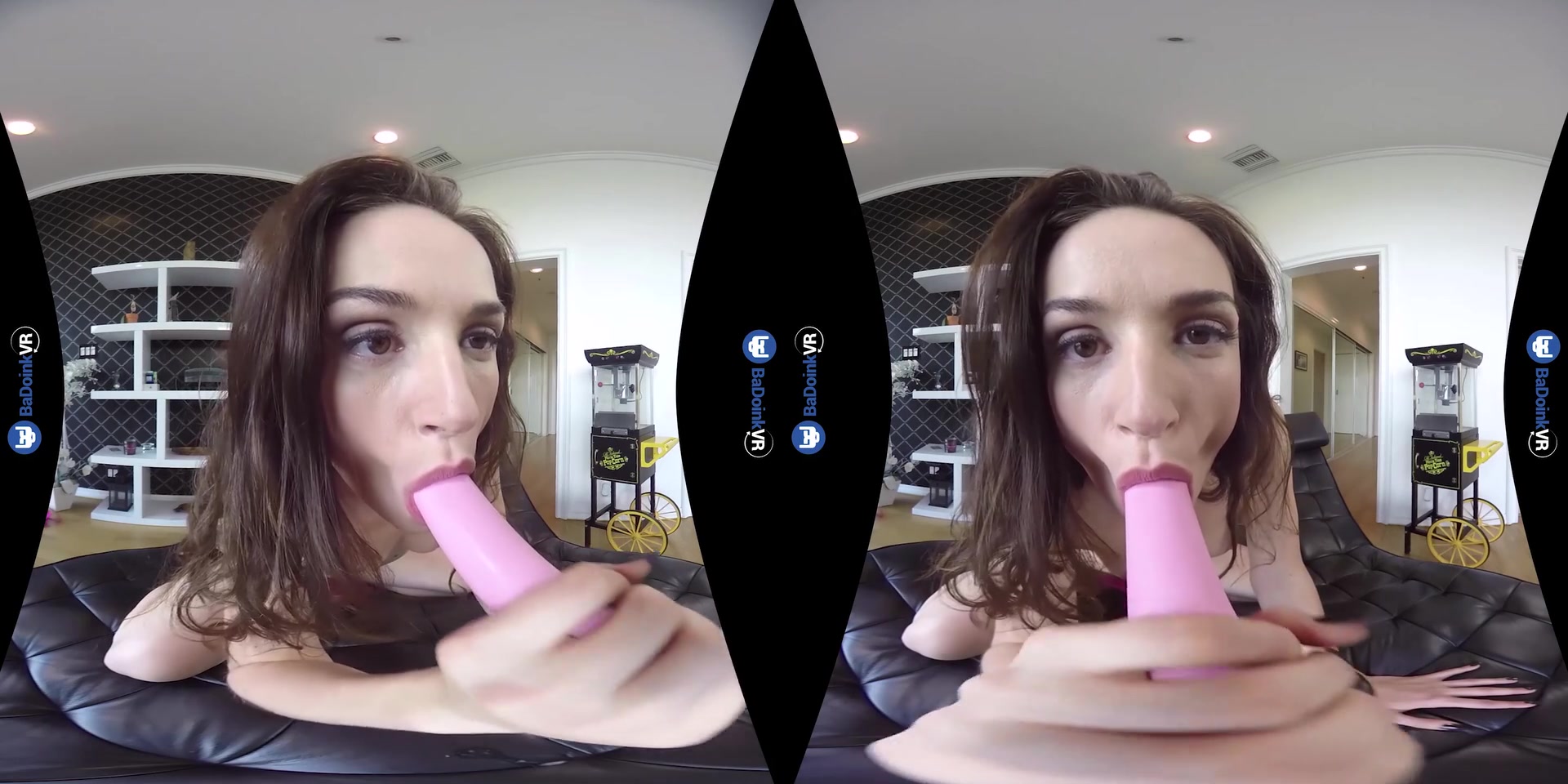 Tori Black Friday (Solo)