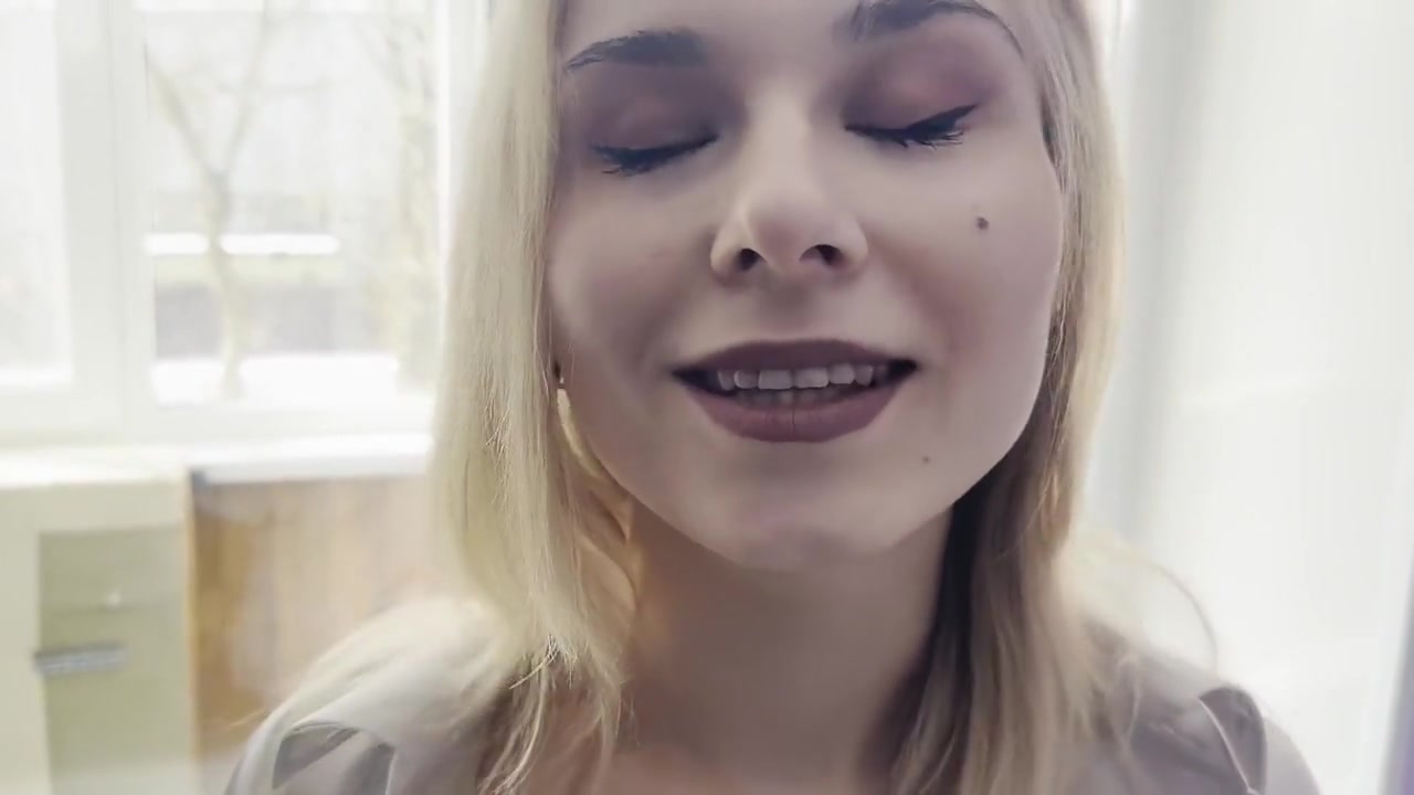Stepsister . Moi Svodni Brat Takoi Mili Teper Ya Budu Trahat Ego Kazhdi Den