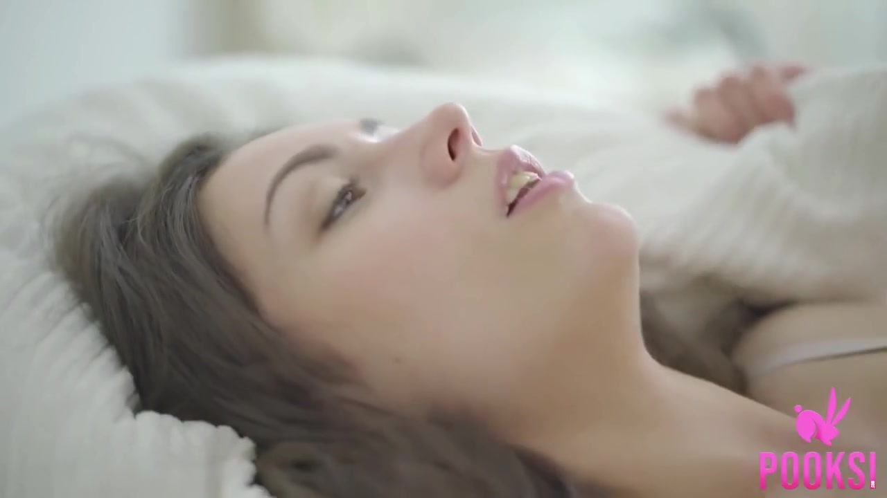 Sweet 18yo Babe Natalie Takes A Shaft In Before Getting Facialized
