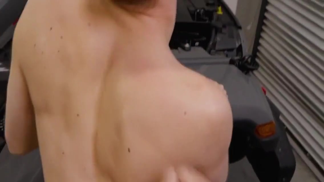Athletic Stepbro Nailed By Stud After Sucking Taboo Dick 7 Min