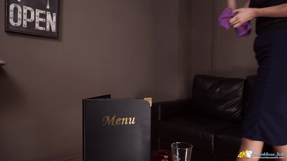 Wanking Waitress - DownblouseJerk