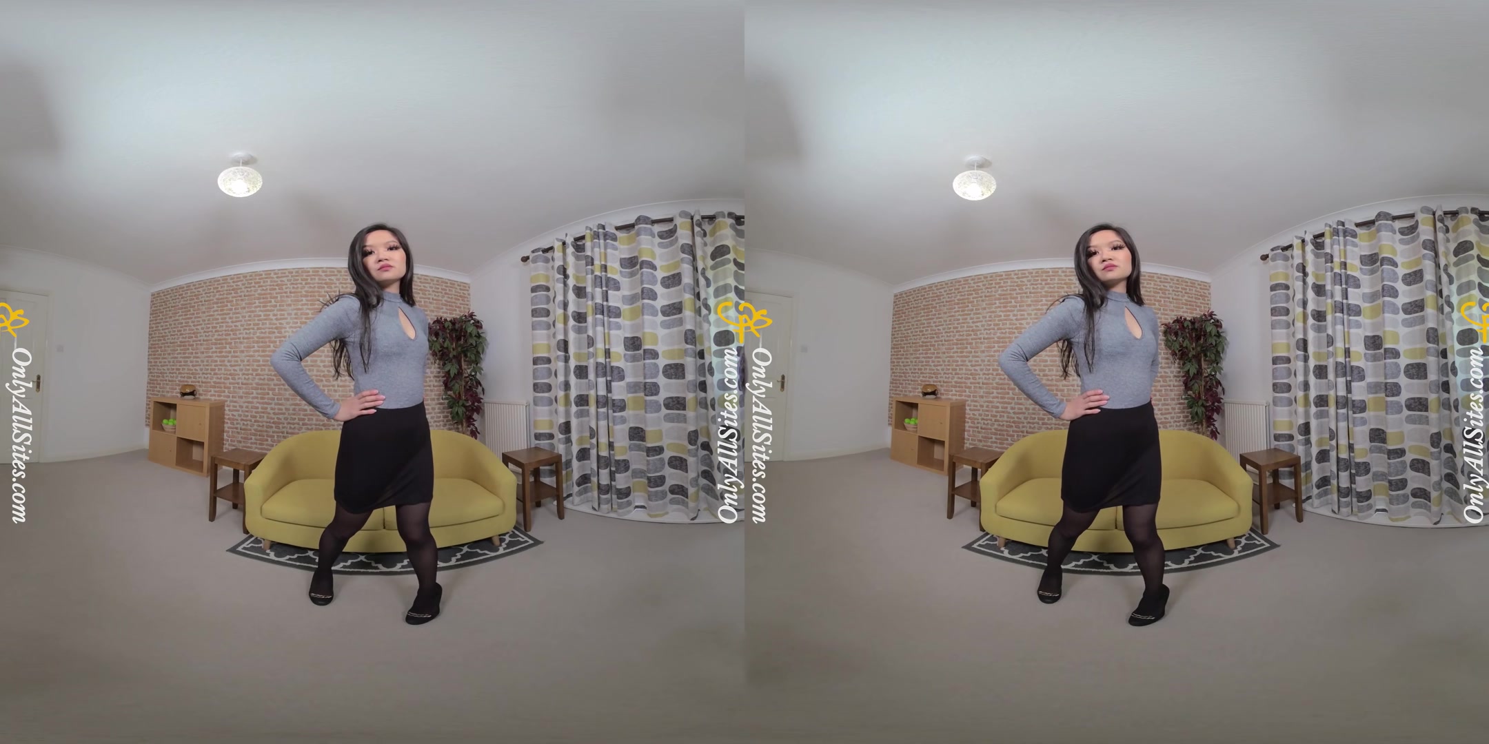 Louisa Lu - Sexy Pantyhose - OnlyTease